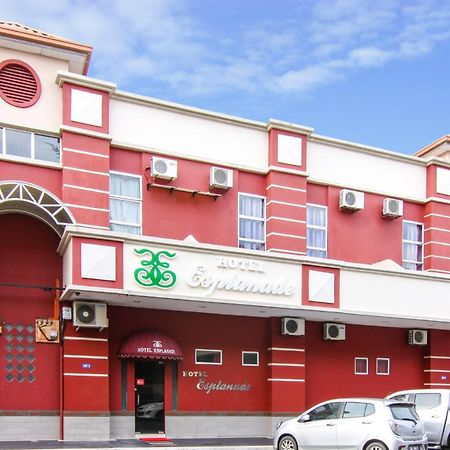 OYO 43930 Hotel Esplanade SDK Exterior foto